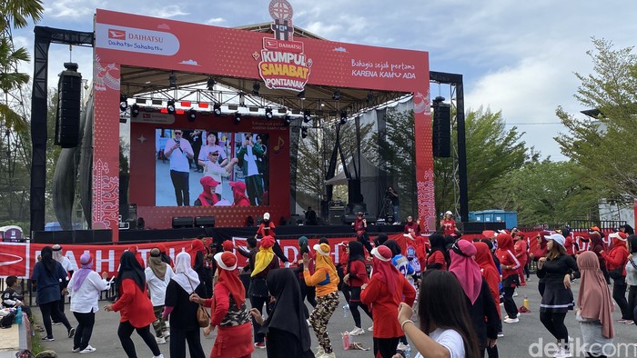 **Meriah! Daihatsu Kumpul Sahabat Pontianak Dipadati Sejak Pagi Hari**