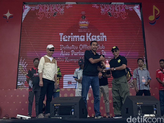 Komunitas Mobil Lawas Meriahkan Daihatsu Kumpul Sahabat Pontianak: Zebra Zaman Lawas yang Masih Bertahan