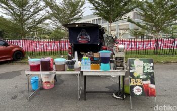 [Bazaar Bagasi di Daihatsu Kumpul Sahabat Pontianak, Jualan dari Pintu Belakang Mobil: Inovasi Kreatif di Dunia Otomotif]