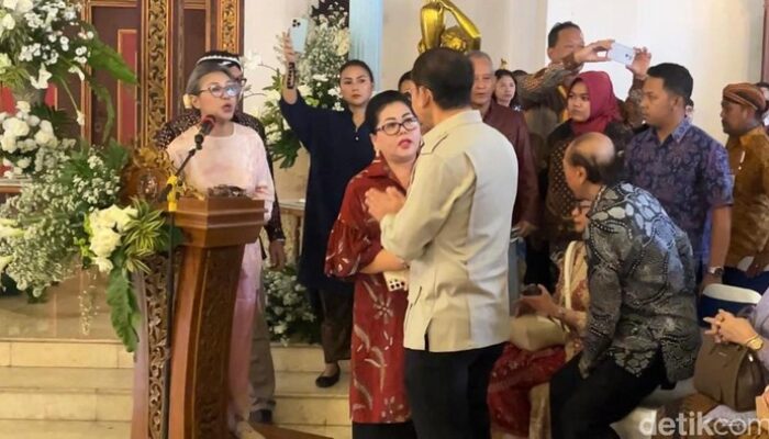 “Alasan Gusti Rumbay Protes Fadli Zon Sampai Naik ke Mimbar: Suara Kebenaran dalam Perjalanan”