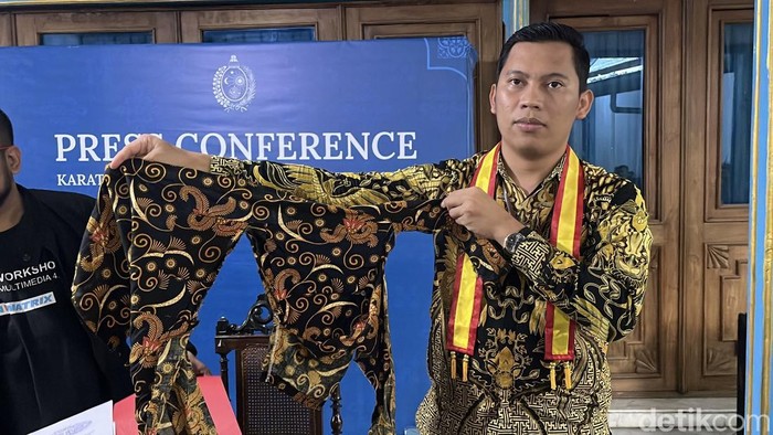 **Konflik Eksotis di Keraton Solo: Pengeroyokan dan Kisah Cucu PB XIII yang Dilaporkan**