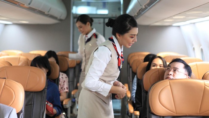 2 Kebohongan yang Pramugari Katakan Kepada Penumpang: Fenomena Tersembunyi di Dunia Penerbangan