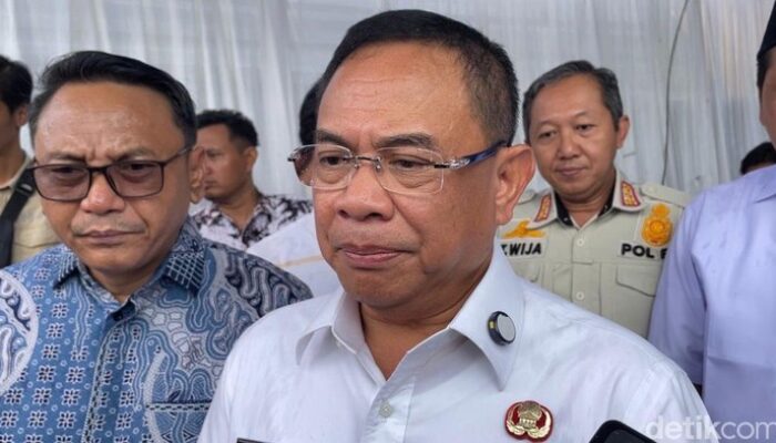 Intip Garasi Bupati Pati Sudewo yang Kena OTT KPK – Update 1