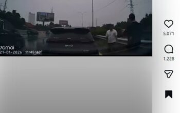 [Viral BYD Atto 1 Motong Lajur, Diklakson Panjang Nggak Terima Malah Mukul: Reaksi Pengemudi di Tol Kebon Jeruk]
