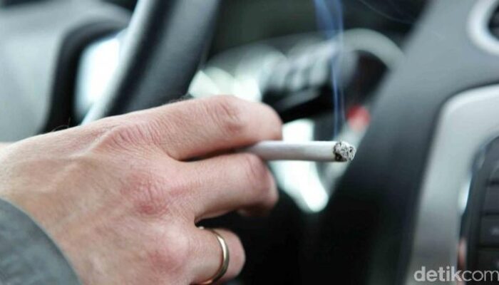 “Mahasiswa Nyaris Dilindas Truk, Siapa yang Bertanggung Jawab atas Pengendara Merokok di Jalan?”