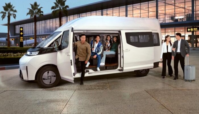 “Farizon SV: Mungkinkah Menjadi Rival Serius untuk Toyota Hiace?”