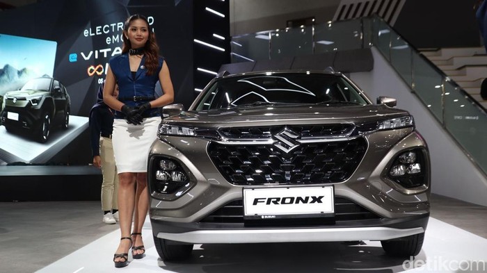 **Sederet Fitur Canggih Suzuki Fronx yang Menyatu dengan Kebutuhan Berkendara Sehari-hari**