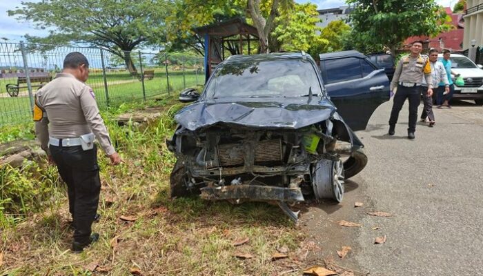**Anak Pejabat Ugal-ugalan Bawa Fortuner, Bahayanya Nyetir di Bawah Umur**