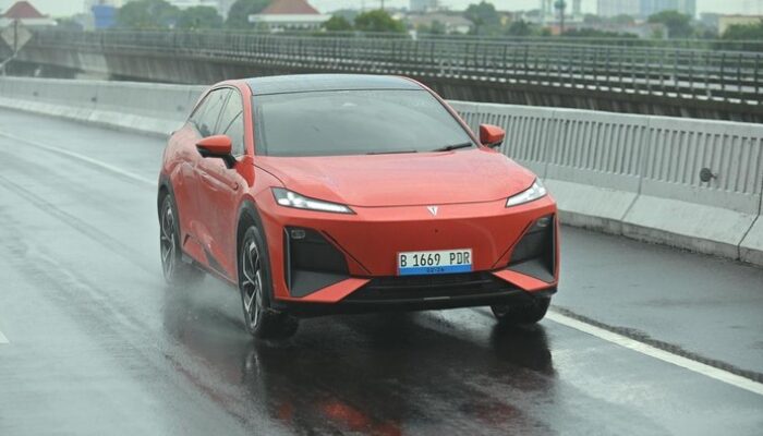 “Mudik dengan Mobil Listrik? Ikuti Tips Ini untuk Menjelajahi Jalan dengan Percaya Diri!”