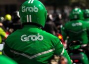 **Diduga Bela Pemotor Ngerokok, Driver Grab Ngamuk-Pukul Pengendara: Fenomena di Dunia Ojol**